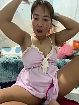 Linaannn online show from 03/11/25, 11:37