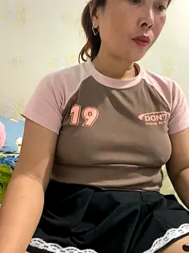 Linaannn online show from 09/14/25, 12:26