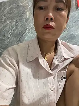 Linaannn online show from 05/13/26, 11:11