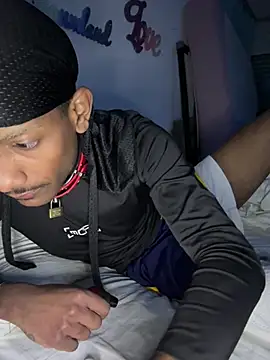 Snapshot of esteraulxxx chatting on 12/09/24, 03:54 esteraulxxx online show from 12/09/24, 03:54