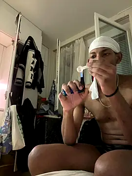 Snapshot of esteraulxxx chatting on 09/21/25, 10:55 esteraulxxx online show from 09/21/25, 10:55