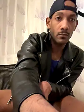 Snapshot of esteraulxxx chatting on 09/23/25, 06:11 esteraulxxx online show from 09/23/25, 06:11