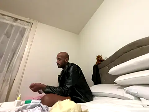 Snapshot of esteraulxxx chatting on 10/04/25, 03:15 esteraulxxx online show from 10/04/25, 03:15