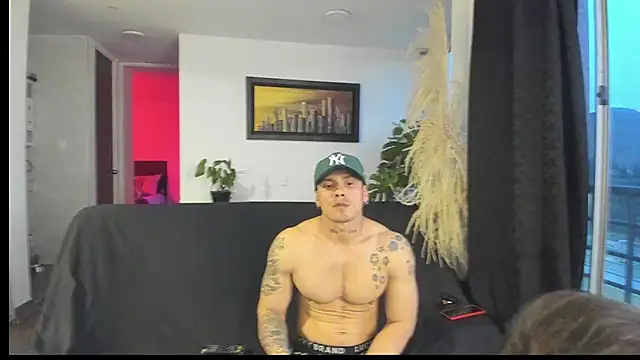 MARCELOANDLUCIAN online show from 09/23/25, 10:57