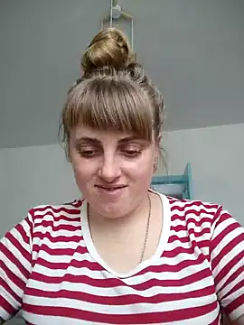 CoddessCrystal online show from 11/18/25, 10:09