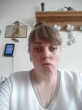 CoddessCrystal online show from 06/15/26, 09:11
