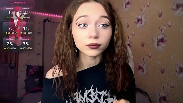 Snapshot of _SofiaBrown chatting on 01/19/25, 02:06  SofiaBrown online show from 01/19/25, 02:06