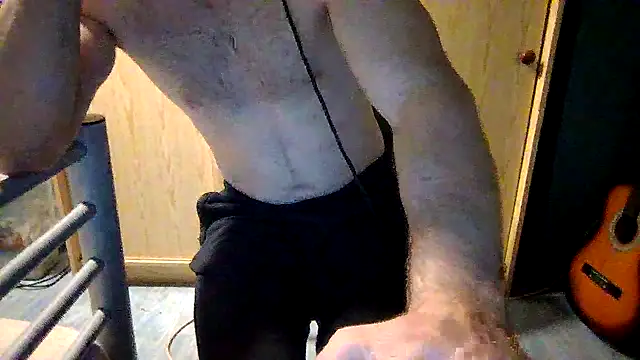 Snapshot of rugbyboy22 chatting on 09/20/25, 11:44 rugbyboy22 online show from 09/20/25, 11:44