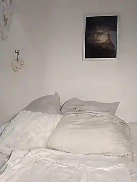 gymyagirlll online show from 10/12/25, 08:52