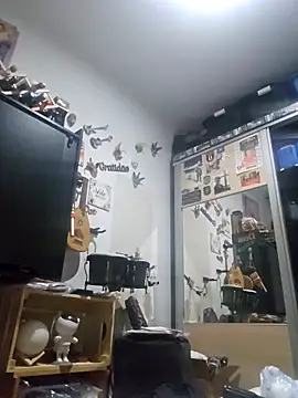 Snapshot of Binhosex2024 chatting on 11/06/25, 06:03 Binhosex2024 online show from 11/06/25, 06:03