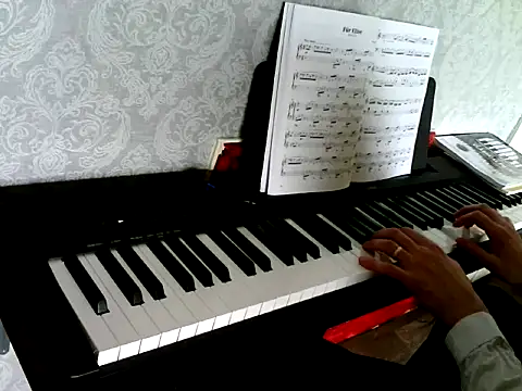 Snapshot of MrStraightDik chatting on 02/14/25, 10:59 MrStraightDik online show from 02/14/25, 10:59