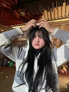 Snapshot of Anges893 chatting on 01/16/25, 03:34 Anges893 online show from 01/16/25, 03:34