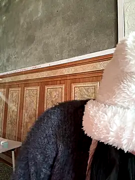 Snapshot of Anges893 chatting on 11/23/25, 02:33 Anges893 online show from 11/23/25, 02:33