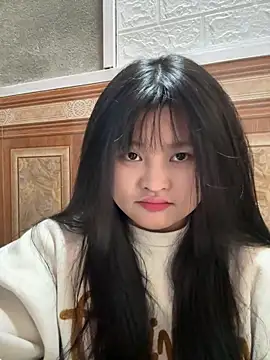 Snapshot of Anges893 chatting on 12/04/25, 02:21 Anges893 online show from 12/04/25, 02:21