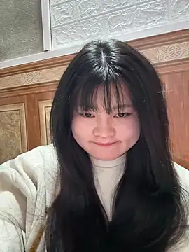 Snapshot of Anges893 chatting on 12/14/25, 03:34 Anges893 online show from 12/14/25, 03:34