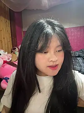 Snapshot of Anges893 chatting on 03/12/26, 01:56 Anges893 online show from 03/12/26, 01:56