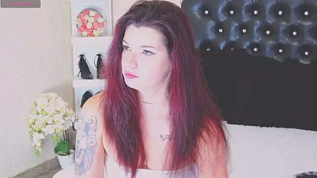 Snapshot of Allisonn223 chatting on 07/28/26, 03:43 Allisonn223 online show from 07/28/26, 03:43
