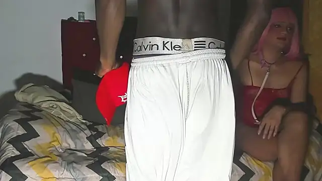 blackWhite hot online show from 09/17/25, 11:01