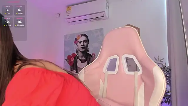 Snapshot of aleja_rythm chatting on 03/08/25, 06:58 aleja rythm online show from 03/08/25, 06:58