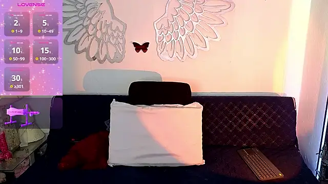 Snapshot of avatomas_02 chatting on 03/10/26, 02:27 avatomas 02 online show from 03/10/26, 02:27