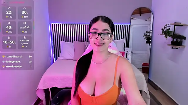 Snapshot of Hanah_Greey chatting on 06/24/26, 07:35 Hanah Greey online show from 06/24/26, 07:35