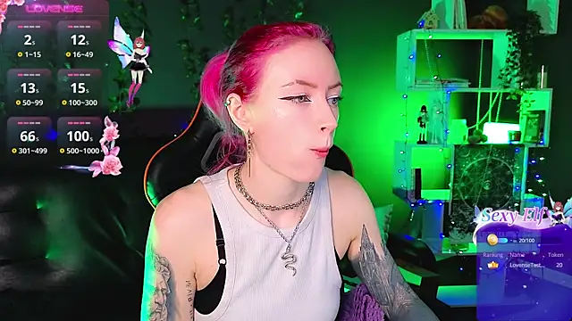  HelenCarter online show from 01/12/25, 08:47