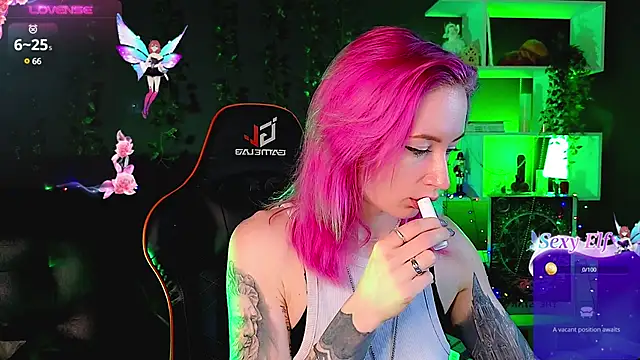  HelenCarter online show from 02/02/25, 08:41