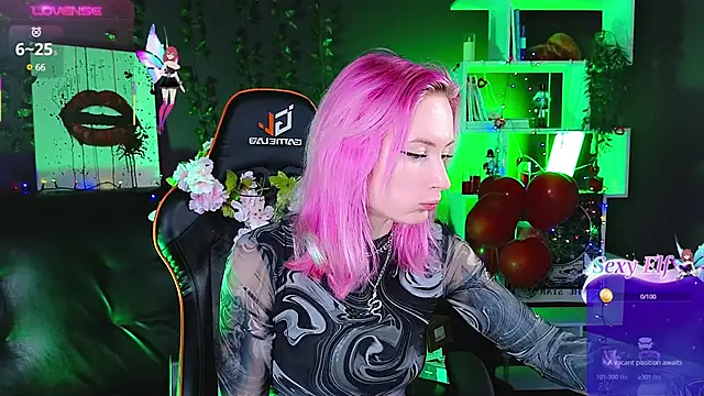  HelenCarter online show from 02/17/25, 08:47