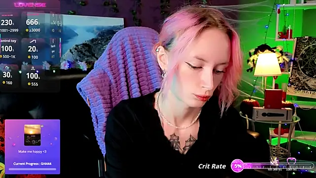  HelenCarter online show from 11/03/25, 08:43