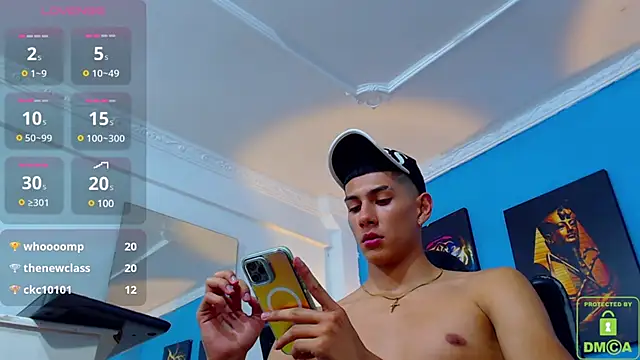 Snapshot of Valerio_20 chatting on 01/06/25, 11:31 Valerio 20 online show from 01/06/25, 11:31