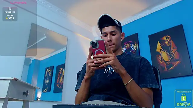 Snapshot of Valerio_20 chatting on 01/21/25, 07:50 Valerio 20 online show from 01/21/25, 07:50