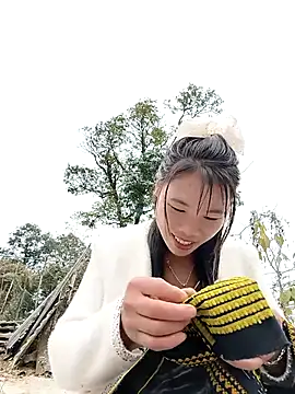 Wet pussyxx online show from 12/03/25, 08:00