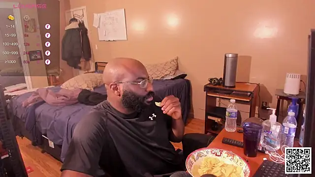 MrChuckDailyXXX online show from 12/07/24, 11:45