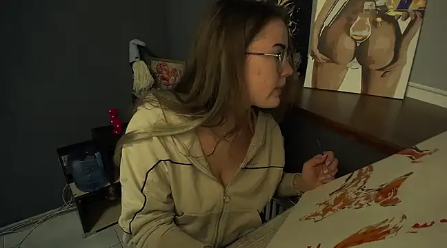 Snapshot of luxie_milady chatting on 02/13/25, 05:01 luxie milady online show from 02/13/25, 05:01