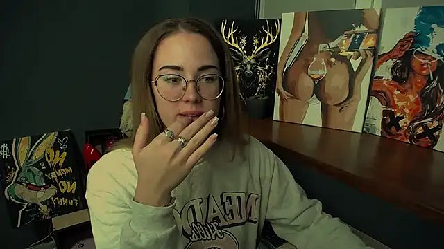 Snapshot of luxie_milady chatting on 11/03/25, 01:56 luxie milady online show from 11/03/25, 01:56