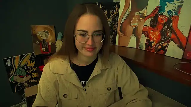 Snapshot of luxie_milady chatting on 05/01/26, 12:21 luxie milady online show from 05/01/26, 12:21