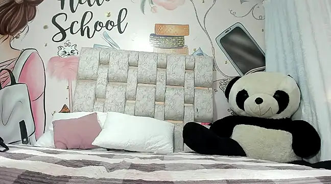 EMMA SWEETT1 online show from 01/18/25, 03:27