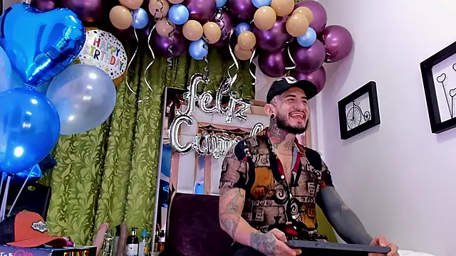 Snapshot of dilan_scootk_ chatting on 02/01/25, 11:21 dilan scootk online show from 02/01/25, 11:21