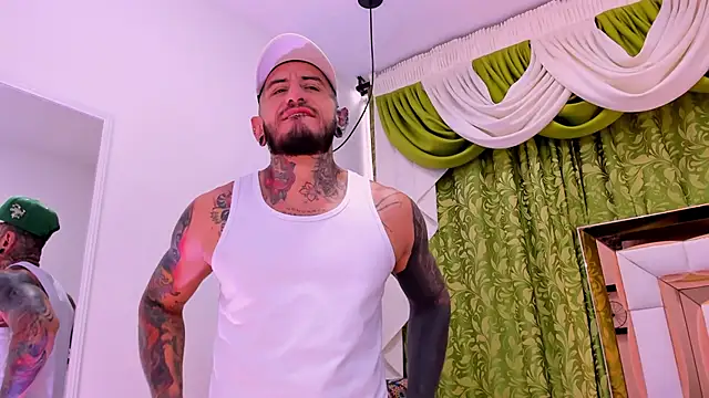 Snapshot of dilan_scootk_ chatting on 12/03/25, 07:34 dilan scootk online show from 12/03/25, 07:34