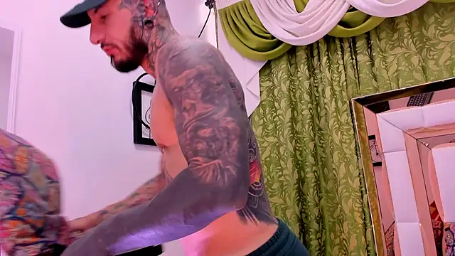 Snapshot of dilan_scootk_ chatting on 12/04/25, 07:33 dilan scootk online show from 12/04/25, 07:33