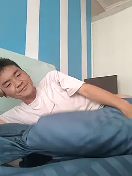 Snapshot of kisstoyousoon2024 chatting on 03/12/25, 01:30 kisstoyousoon2024 online show from 03/12/25, 01:30