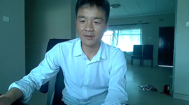 Snapshot of kisstoyousoon2024 chatting on 03/15/25, 12:34 kisstoyousoon2024 online show from 03/15/25, 12:34