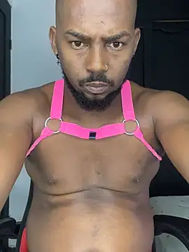 Snapshot of Destrozador415 chatting on 01/13/26, 04:12 Destrozador415 online show from 01/13/26, 04:12