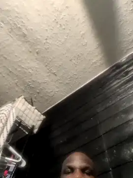 Snapshot of BreedingRaw chatting on 02/06/26, 01:21 BreedingRaw online show from 02/06/26, 01:21