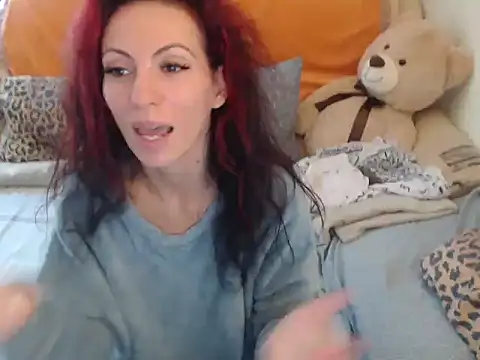 Emmatoo online show from 09/30/25, 12:10