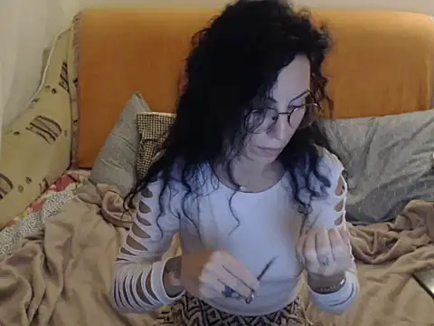 Emmatoo online show from 11/02/25, 10:56