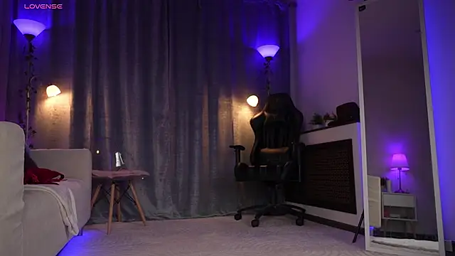 Snapshot of Amely_Young chatting on 03/08/26, 02:59 Amely Young online show from 03/08/26, 02:59