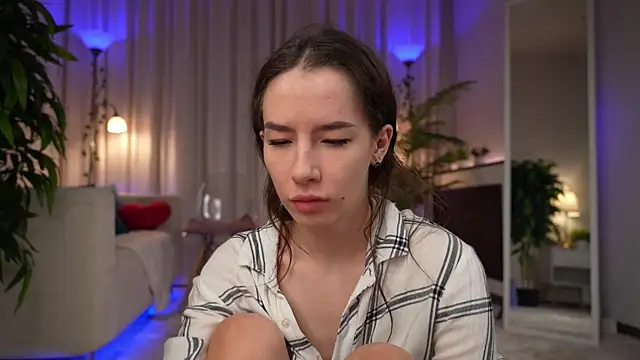 Amely Young online show from 06/20/26, 02:36