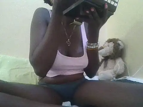 Pretty ellahh online show from 02/17/25, 12:48