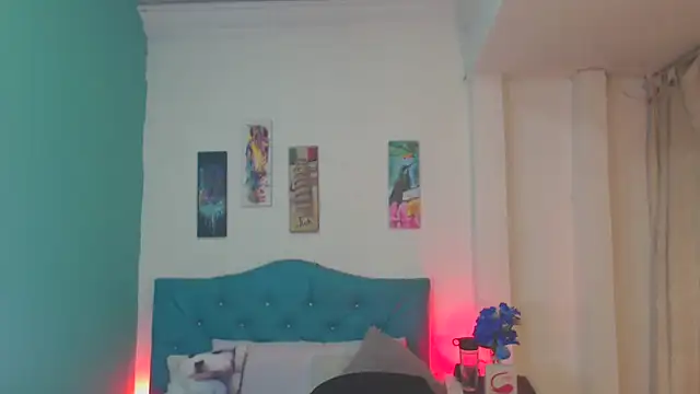 Snapshot of Cinthya-Gomez6 chatting on 03/13/25, 11:51 Cinthya-Gomez6 online show from 03/13/25, 11:51